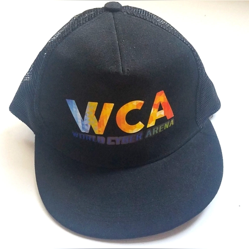 WORLD CYBER ARENA Black cap with back mesh and adjustable snapback